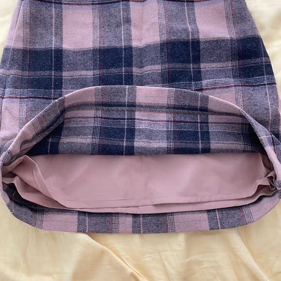 Uniqlo Wool Skirt - Picture 2 of 2